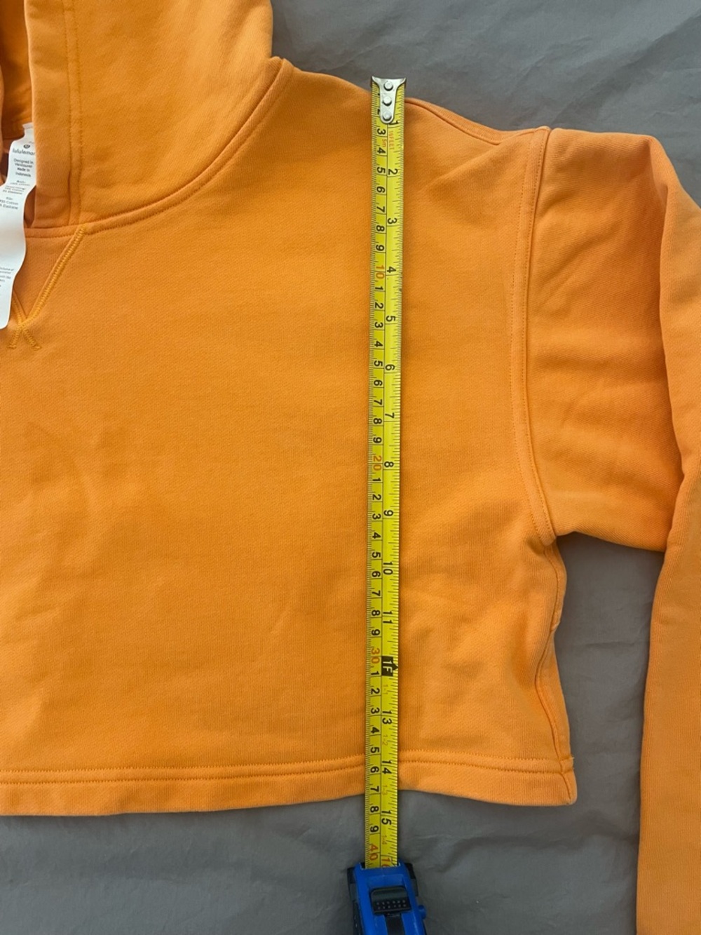 Lululemon Relaxed Cropped Hoodie Size 12 Mango Orange Cotton EUC - Picture 3 of 7